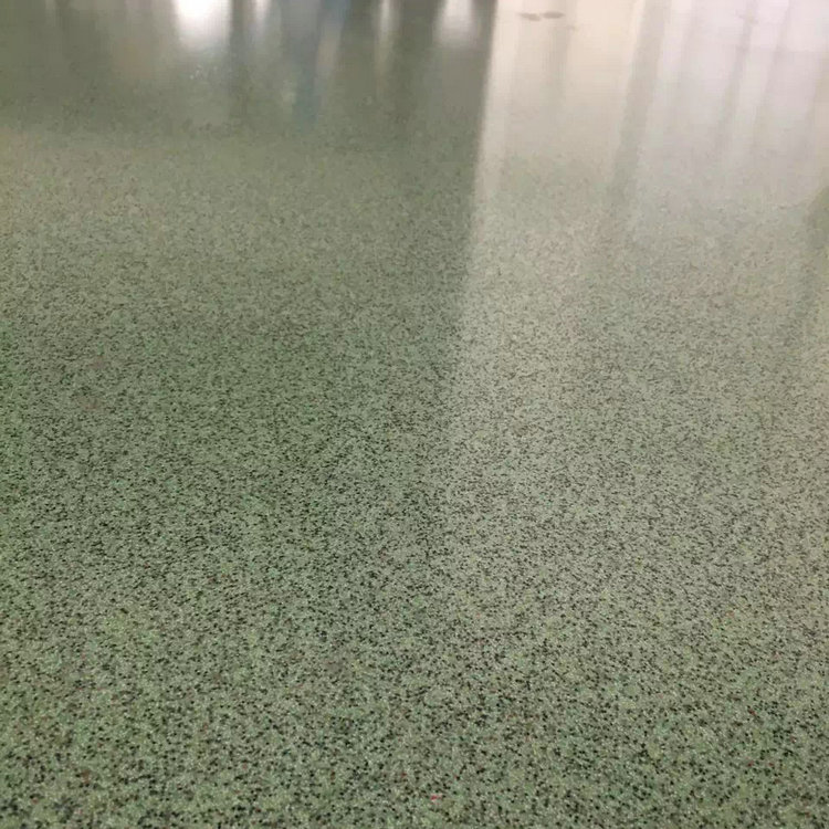 廈門滄晟環氧地坪漆廠家淺談水磨石地坪的修補與磨光施工要點