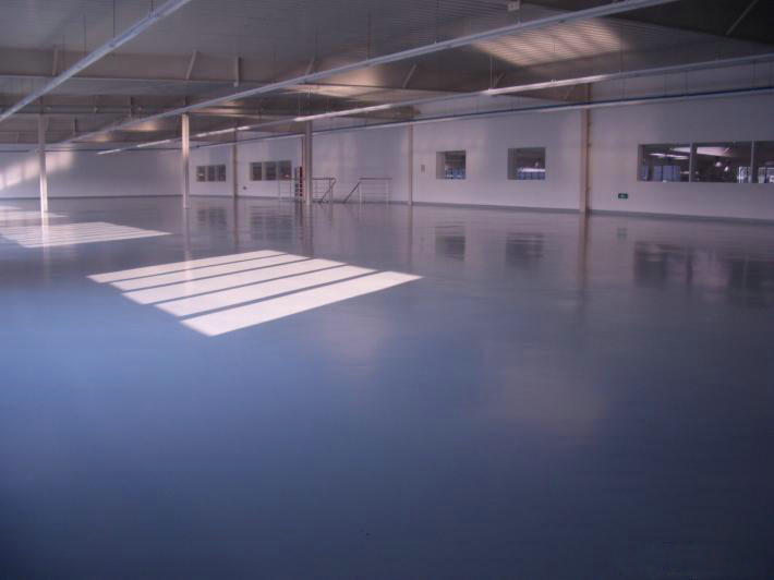 如何選購種類多樣的地坪漆，滄晟給您支招！