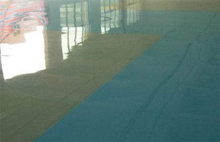 環(huán)氧地坪漆滾涂有什么缺點(diǎn)？底漆使用量受什么影響？